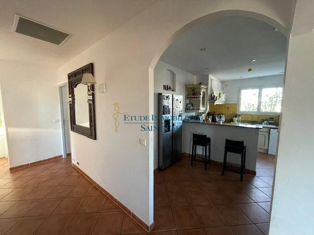 Villa - 201 m² - 8 pièces