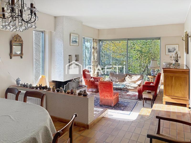 Maison - 151 m² - 6 pièces