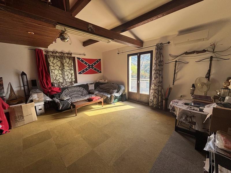 Villa - 196 m² - 7 pièces