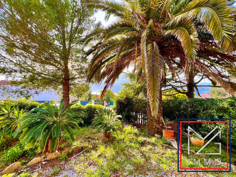 Villa - 200 m² - 10 pièces