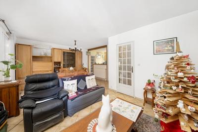 Maison - 84 m² - 4 pièces