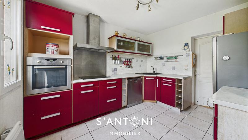 Maison - 85 m² - 4 pièces