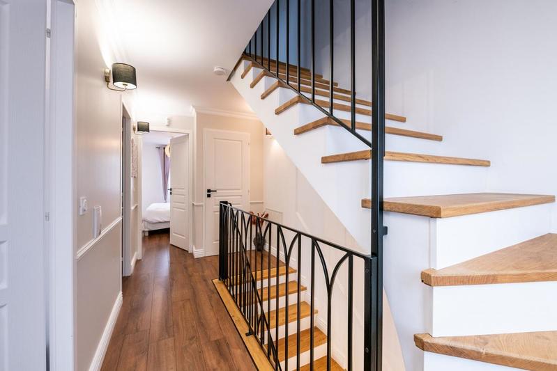 Maison - 140 m² - 5 pièces