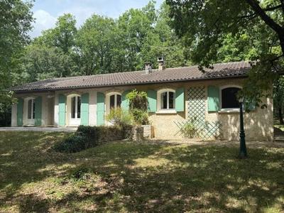 Maison - 155 m² - 7 pièces