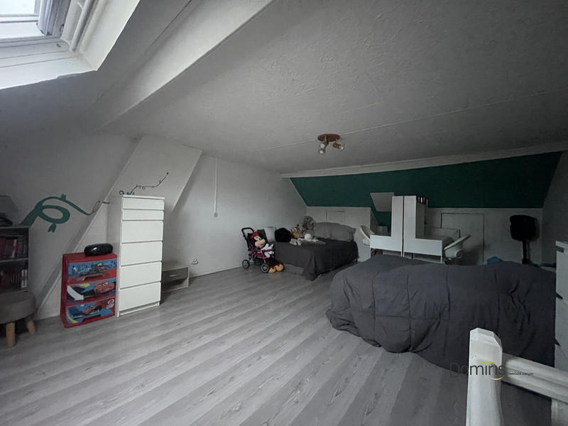 Maison - 96 m² - 4 pièces