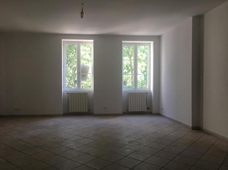 Appartement - 82 m² - 3 pièces