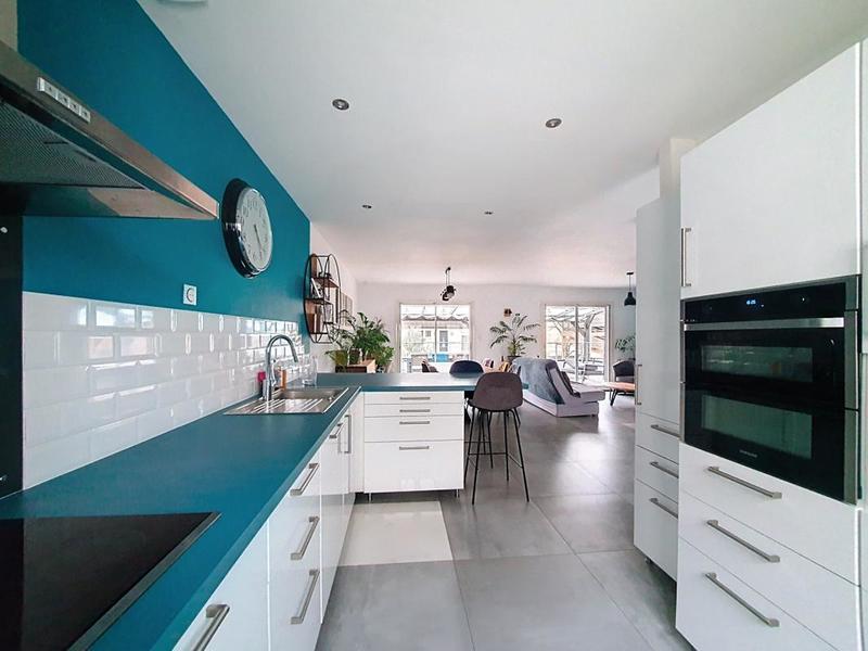 Maison - 125 m² - 5 pièces