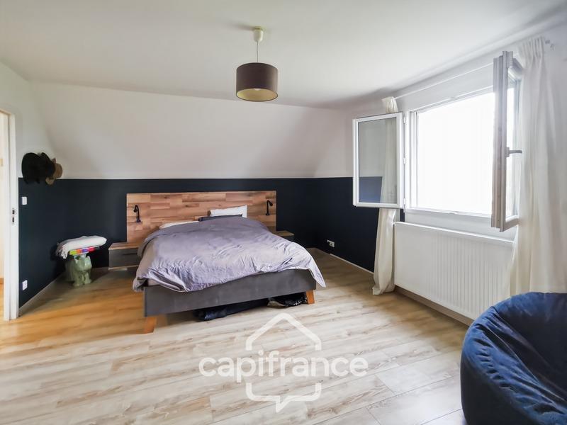 Maison - 180 m² - 7 pièces