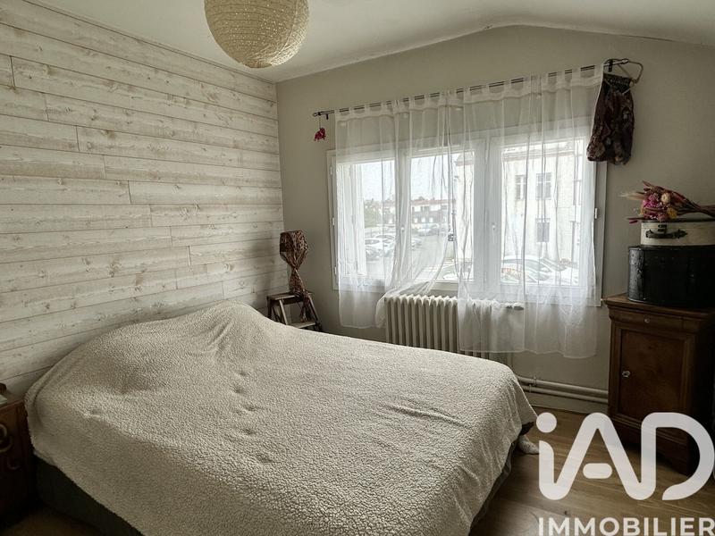 Maison - 200 m² - 5 pièces