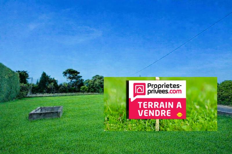 Terrain constructible - 730 m²