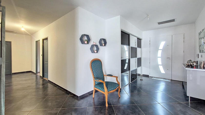 Villa - 175 m² - 5 pièces