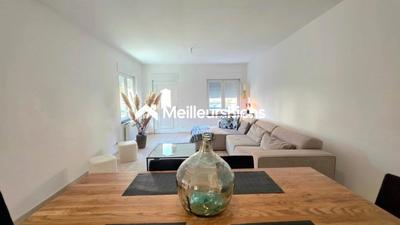 Maison - 107 m² - 5 pièces