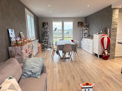 Maison - 158 m² - 6 pièces