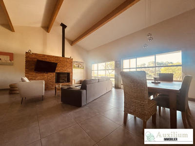 Villa - 174 m² - 6 pièces