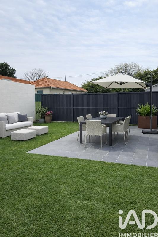 Maison - 87 m² - 5 pièces