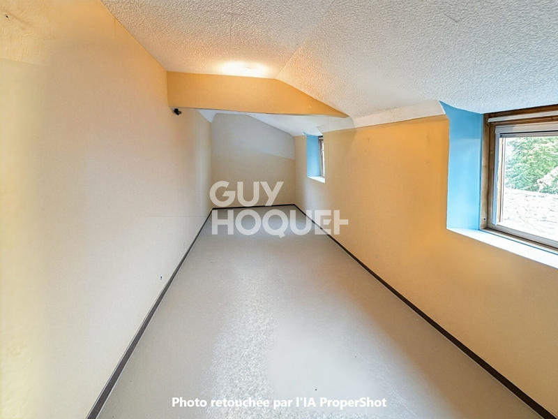 Local d'activités - 167 m² - 6 pièces