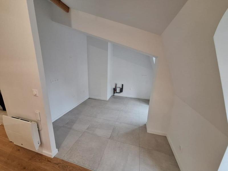 Appartement - 97 m² - 4 pièces