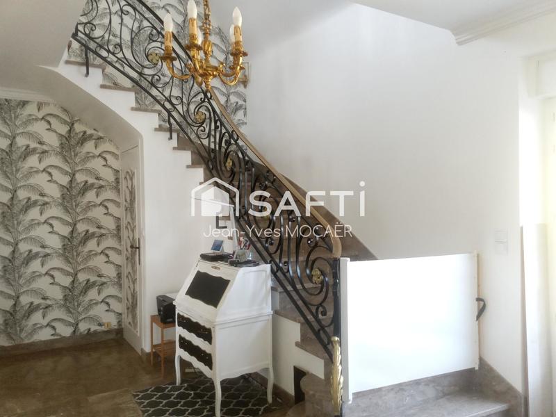 Maison - 137 m² - 6 pièces