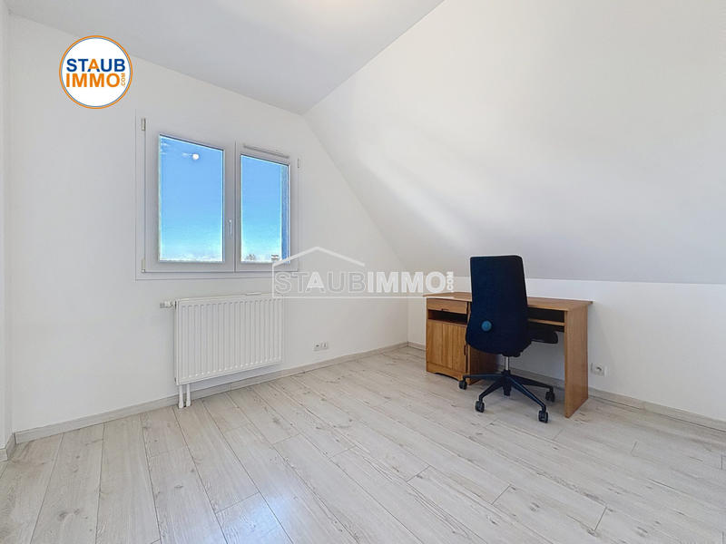 Maison - 108 m² - 6 pièces