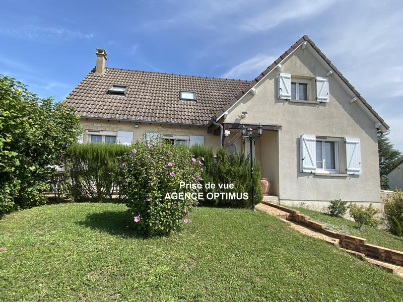 Maison - 102 m² - 6 pièces