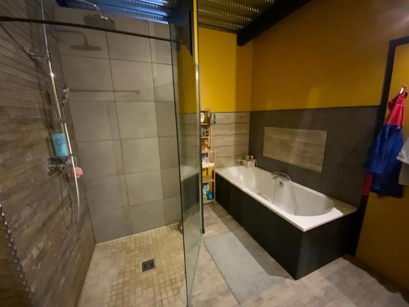 Duplex - 267 m² - 8 pièces