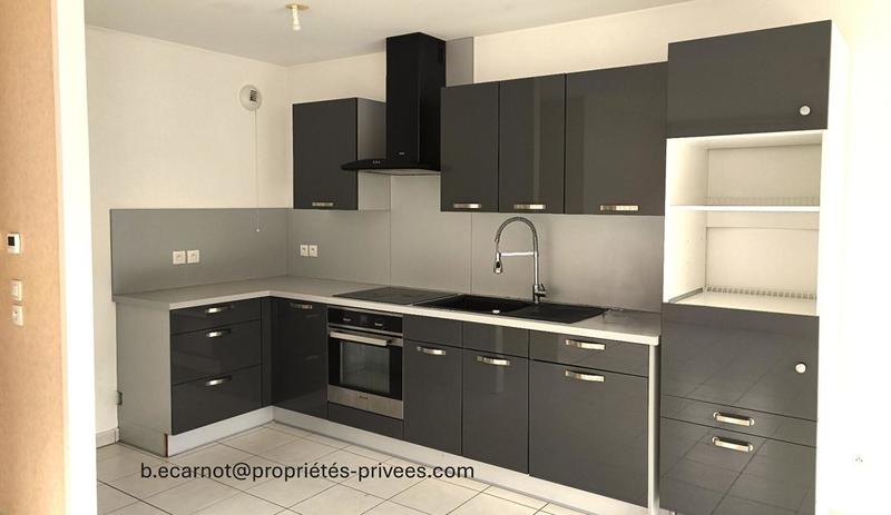 Appartement - 68 m² - 3 pièces