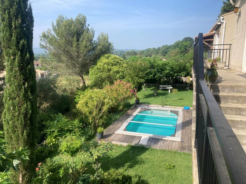 Villa - 230 m² - 11 pièces
