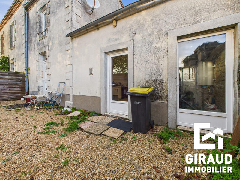 Maison ancienne - 215 m² - 7 pièces