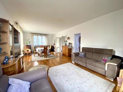 Maison - 145 m² - 5 pièces