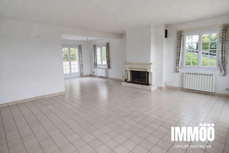 Maison - 178 m² - 8 pièces