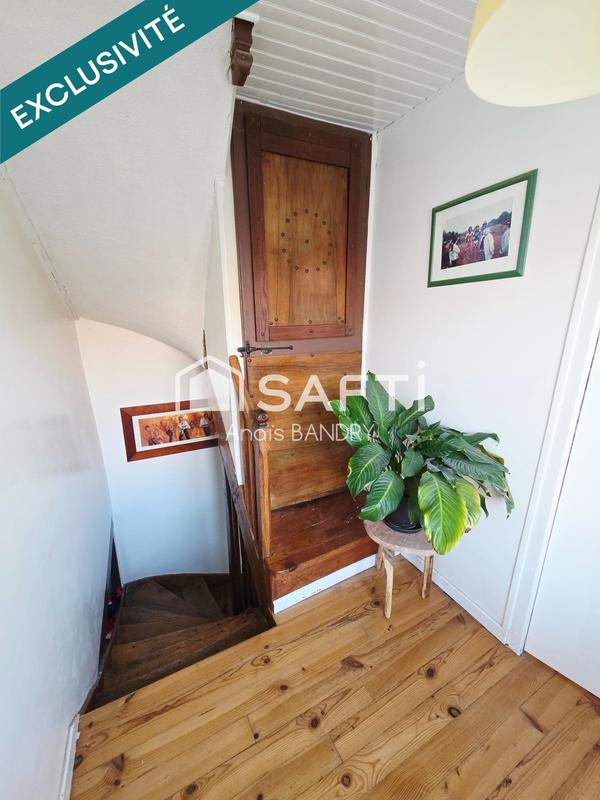 Maison - 144 m² - 10 pièces