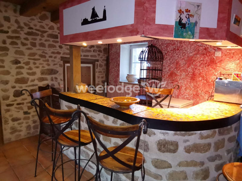 Maison - 283 m² - 9 pièces