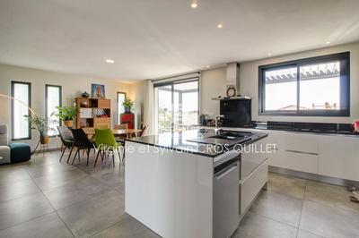 Maison - 160 m² - 5 pièces