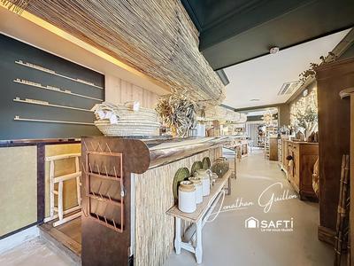 Immeuble - 1 329 m²