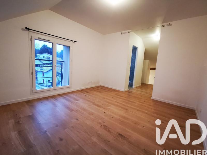 Maison - 97 m² - 5 pièces