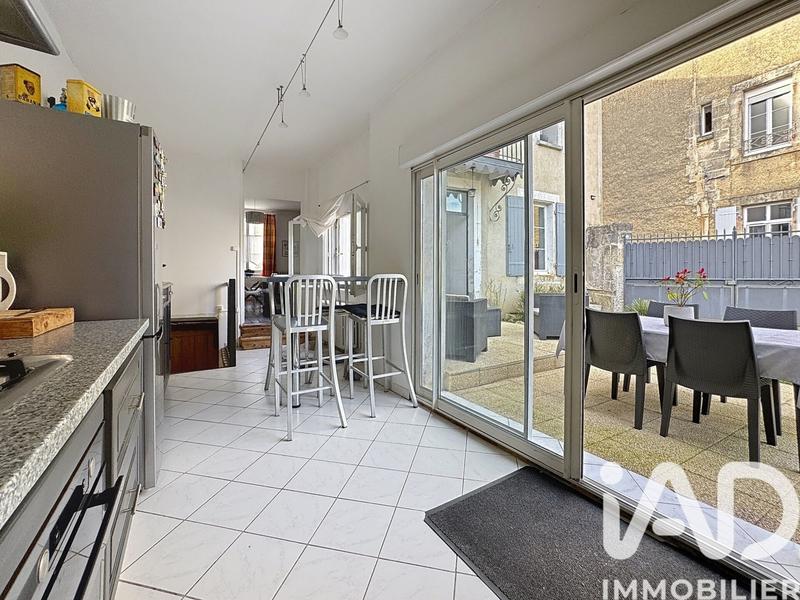 Maison - 168 m² - 7 pièces