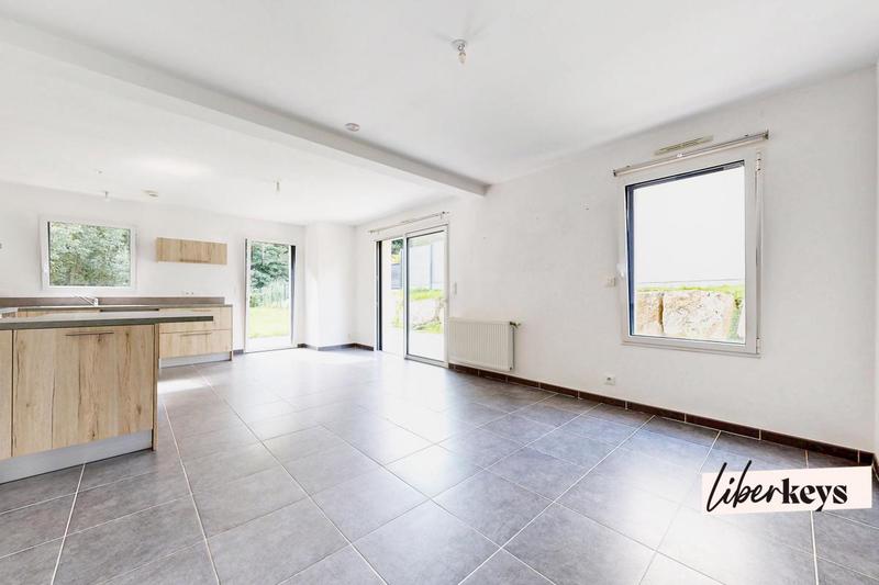 Maison - 102 m² - 5 pièces