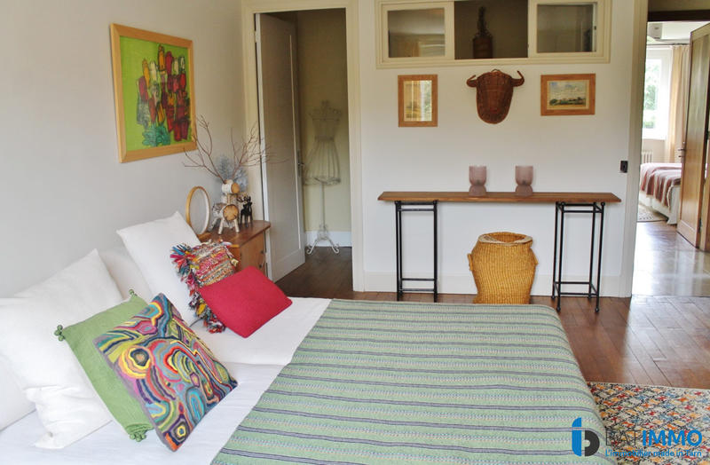 Maison - 265 m² - 7 pièces