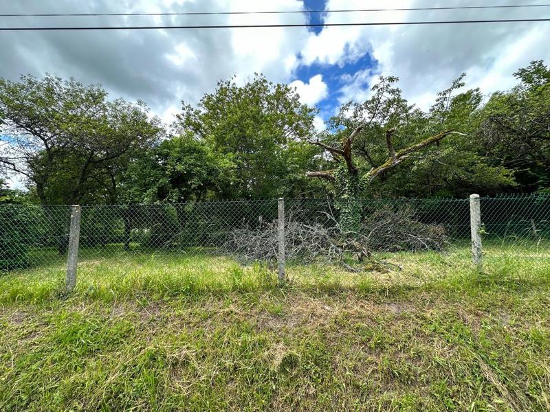 Terrain constructible - 956 m²