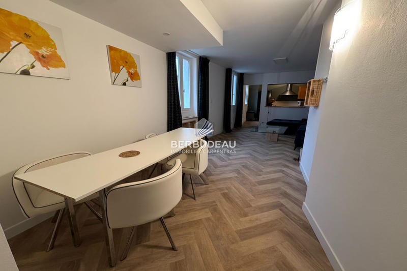 Appartement - 70 m² - 3 pièces