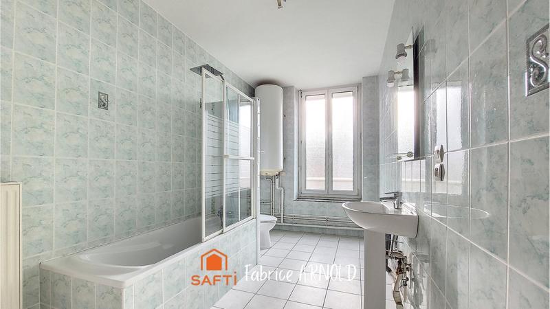 Appartement - 217 m² - 8 pièces