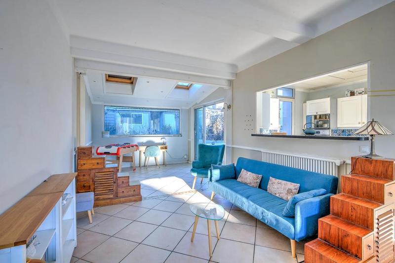 Maison - 85 m² - 5 pièces