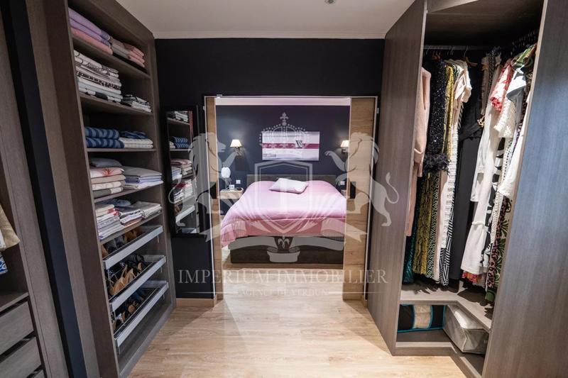 Maison - 143 m² - 7 pièces