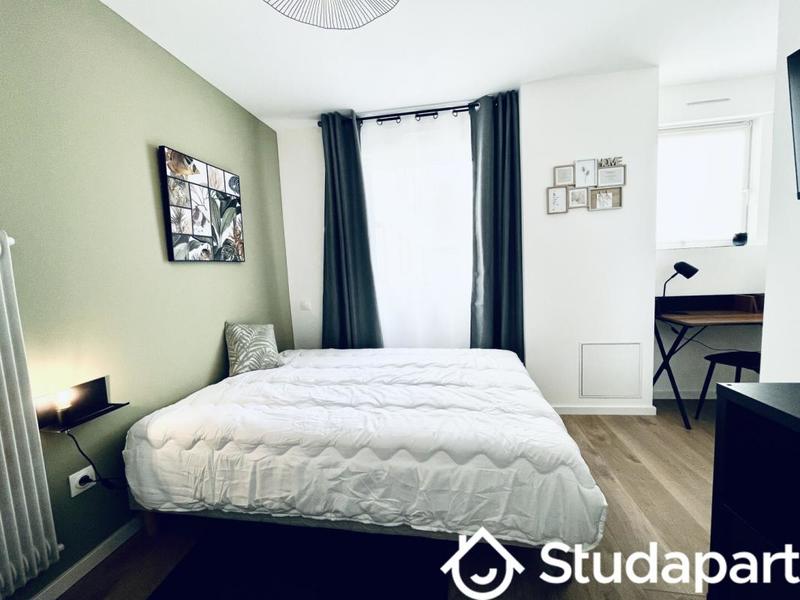 Chambre - 11 m² - 1 pièce