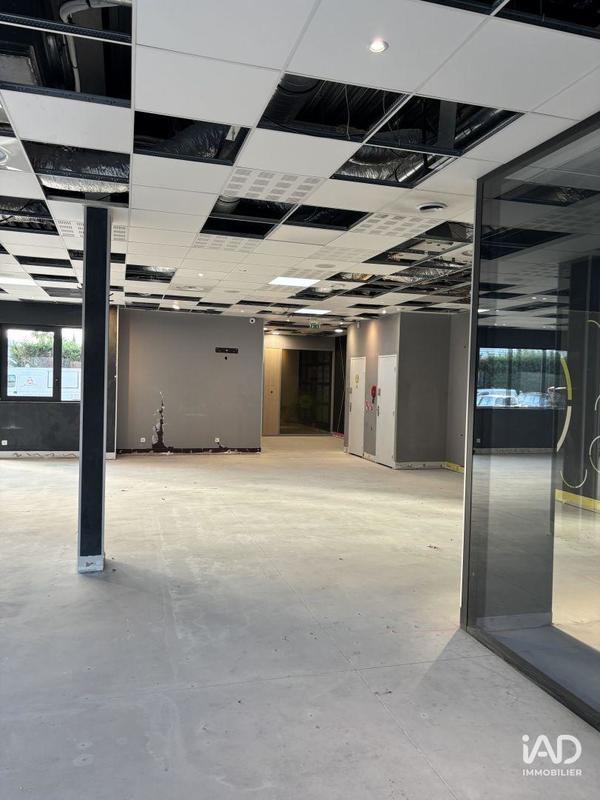 Local commercial - 380 m²