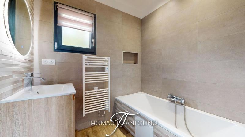 Maison - 160 m² - 7 pièces