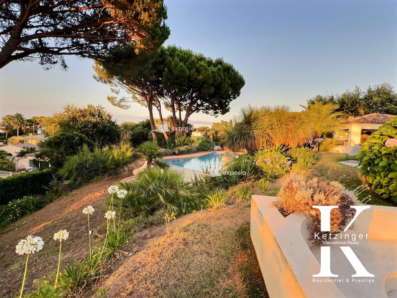 Villa - 400 m² - 11 pièces