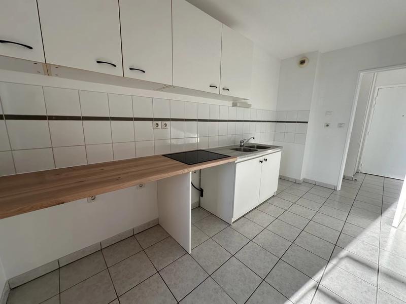 Appartement - 85 m² - 4 pièces