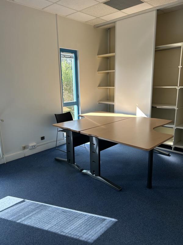 Bureau - 360 m²