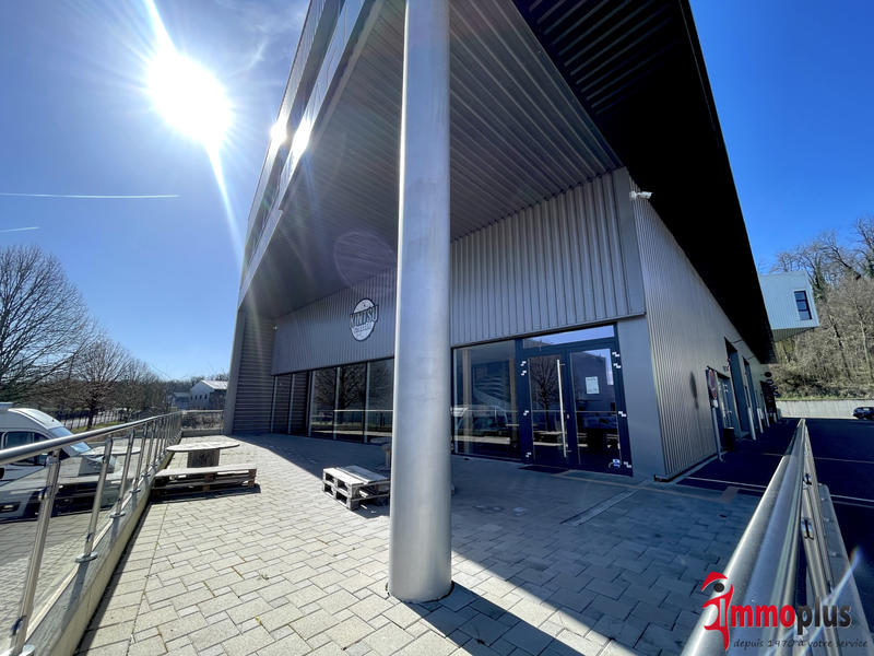 Local commercial - 521 m²